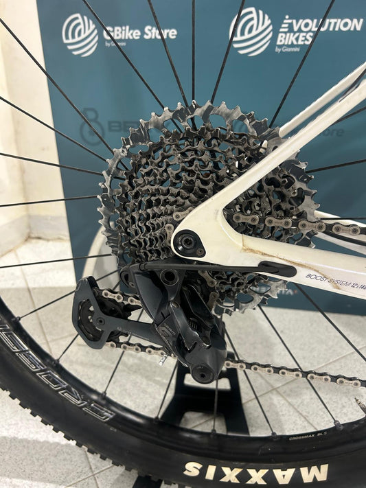 Megamo Fábrica 29 Tamaño M - Usado