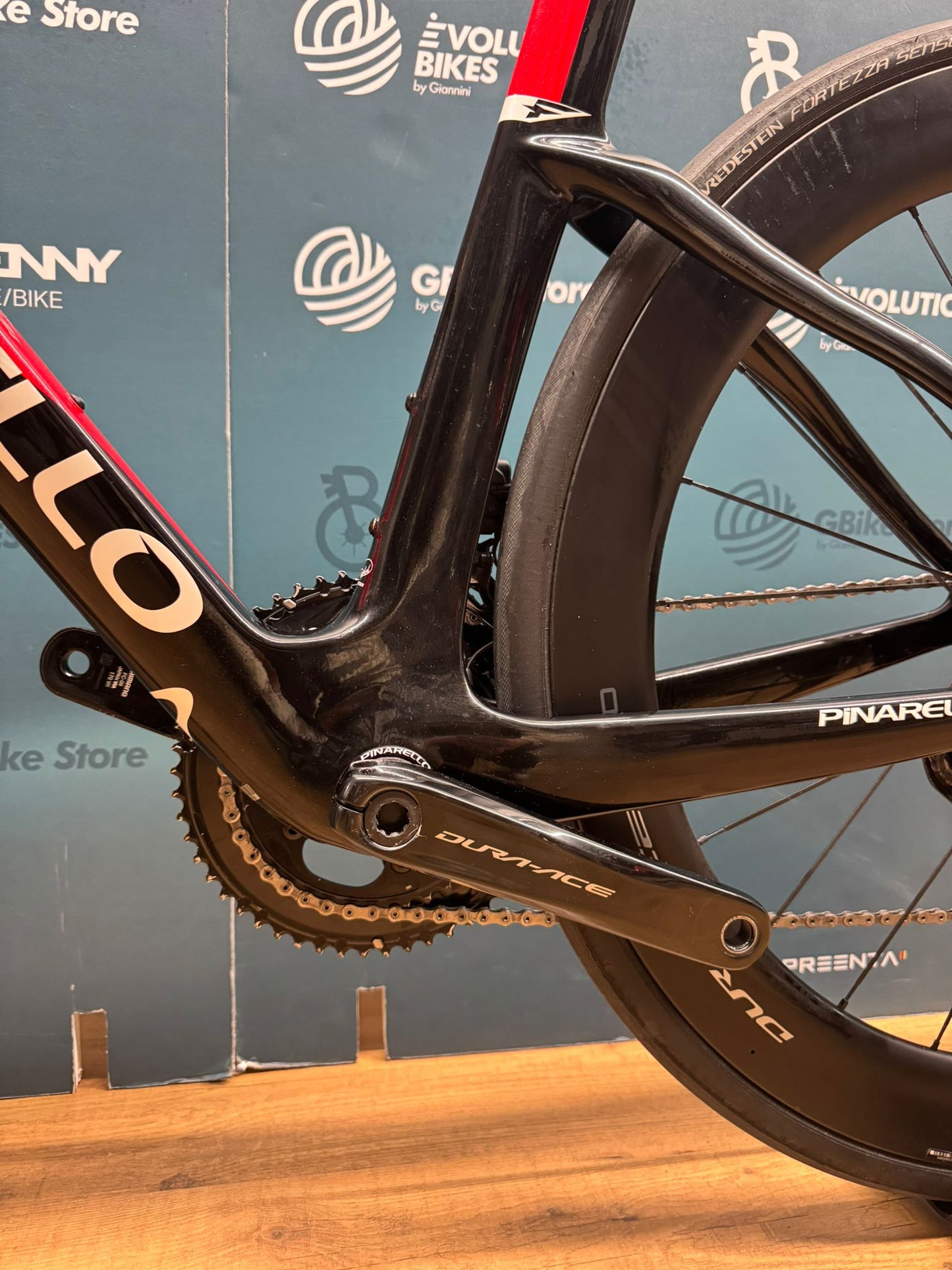 Pinarello Dogma F Ultegra Di2 12v Taille 50 - Occasion