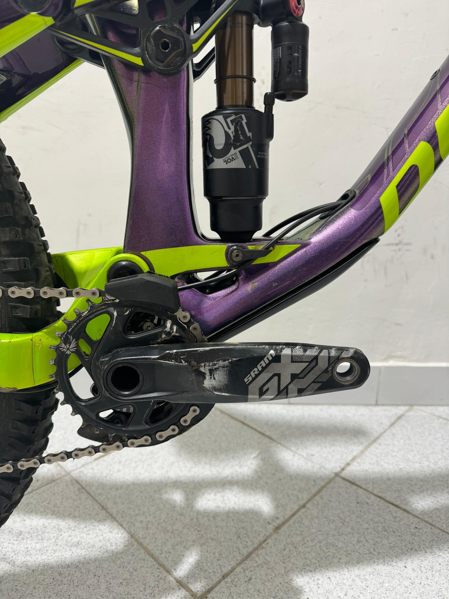 Devinci Split pivot Cut L - usado