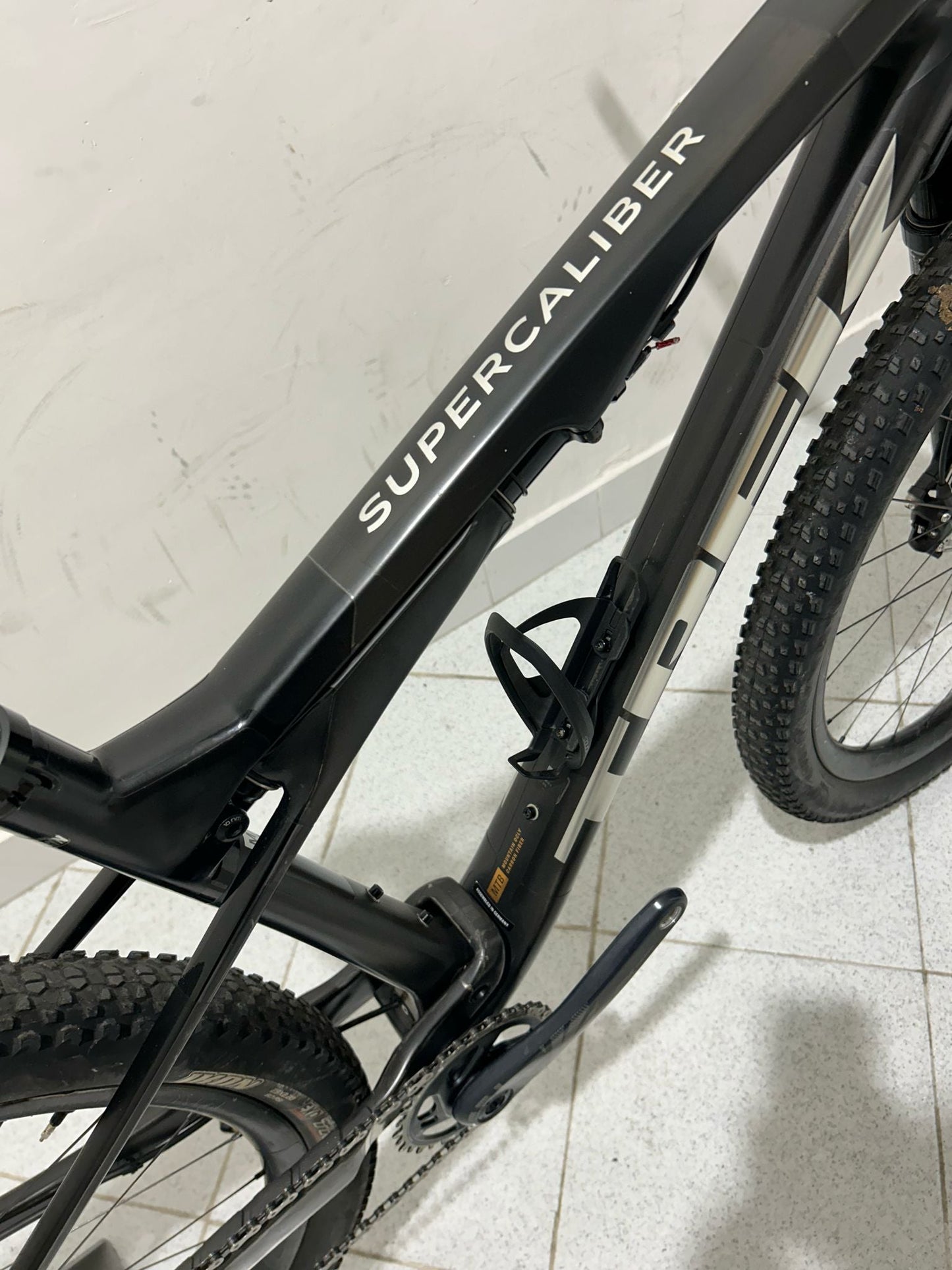 Tamanho do supercaliber de Trek M/L - usado