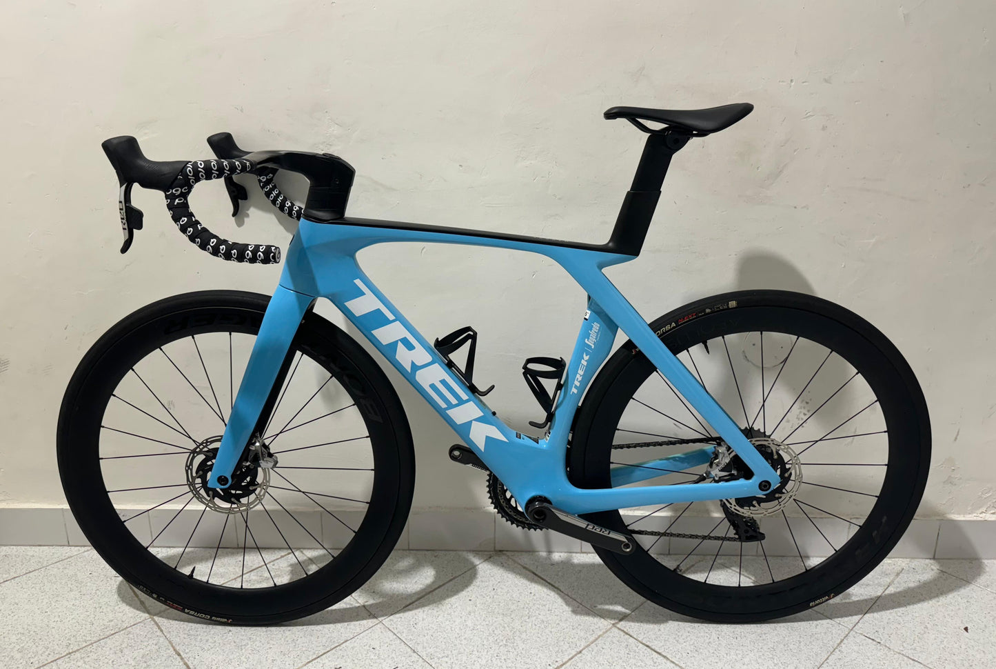 Trek Madone SLR 9 AXS Gen 7 Tamanho 56 - Usado