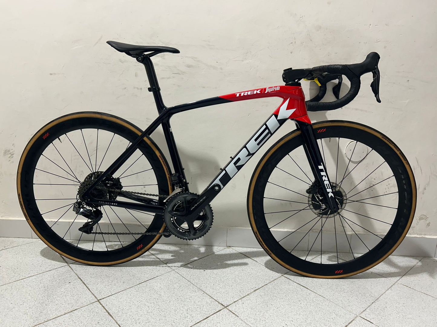 Trek Emonda SLR 9 11S Tamanho 52 - Usado