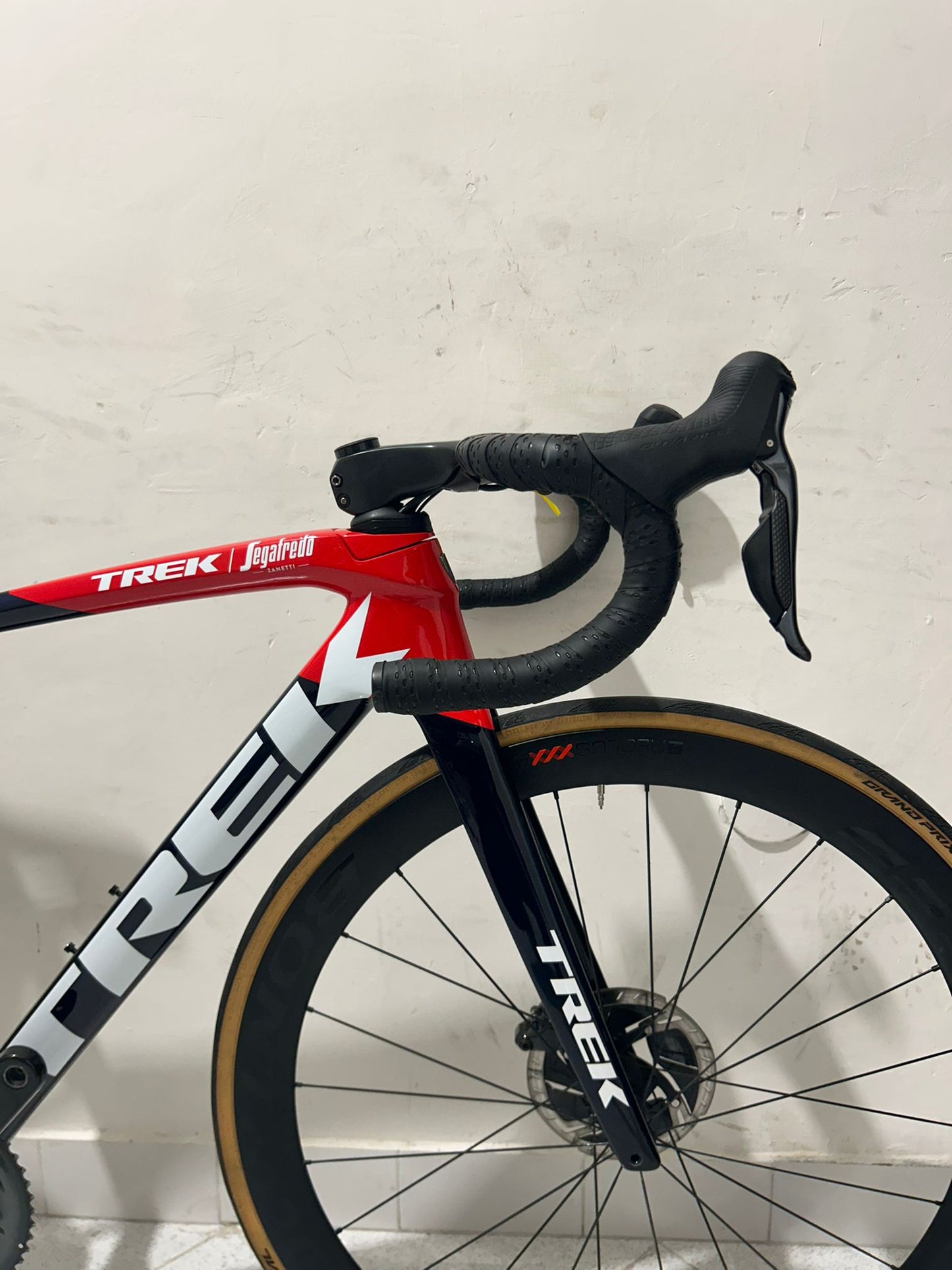 Trek Emonda SLR 9 11S Tamanho 52 - Usado