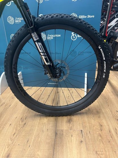 Scott Escamas RC Tamaño de la copa mundial M - Usado