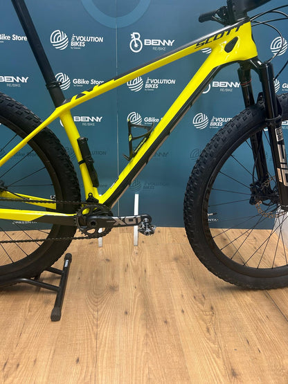 Scott Escamas RC Tamaño de la copa mundial M - Usado