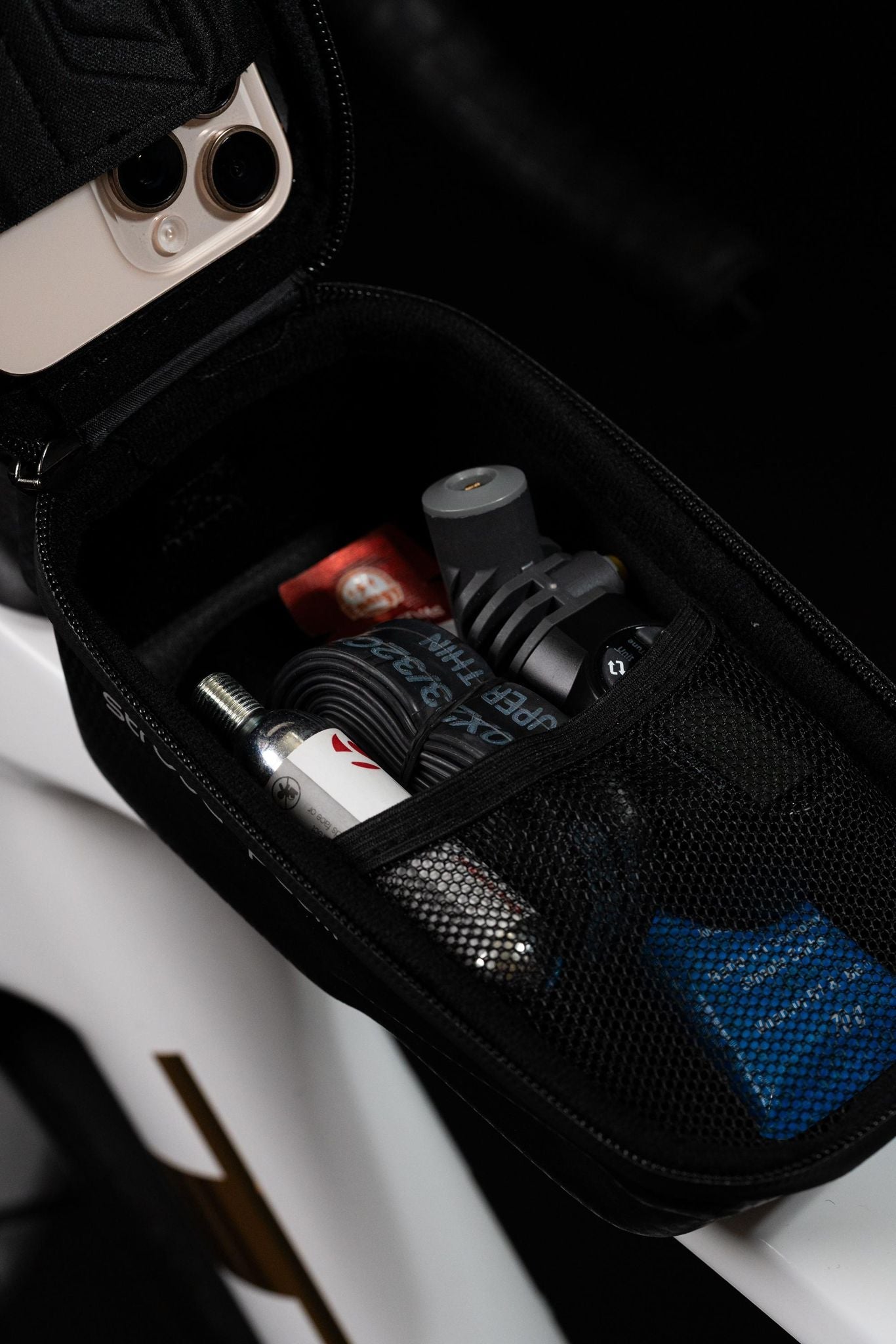 Rangement horizontal tuyau horizontal