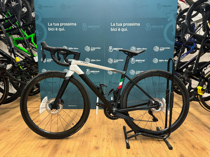 Colnago C68 Road Disc Ultegra Di2 Taille 42 - Utilisé