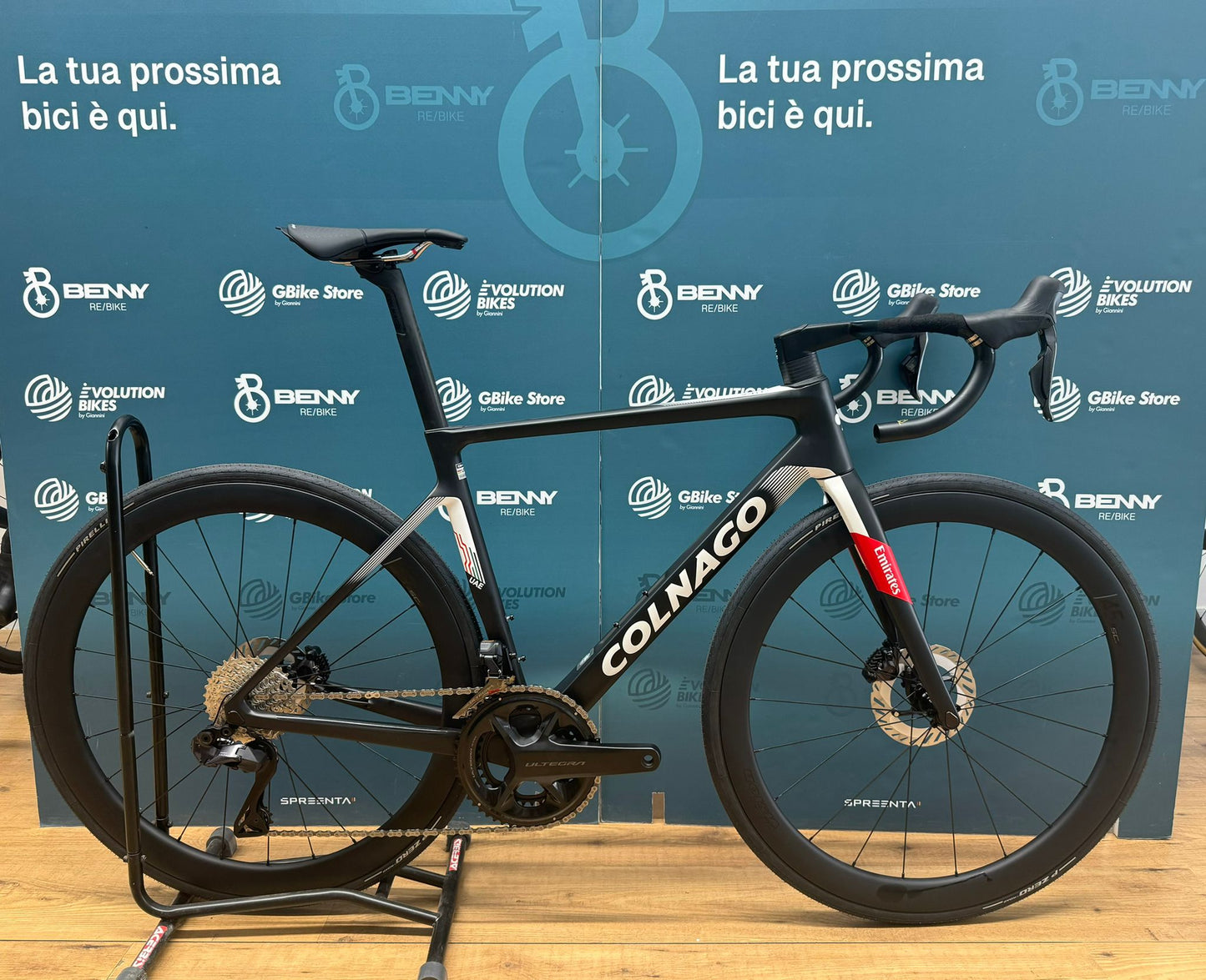 Colnago V4rs UAE Emirates Size 485 - Demo Test