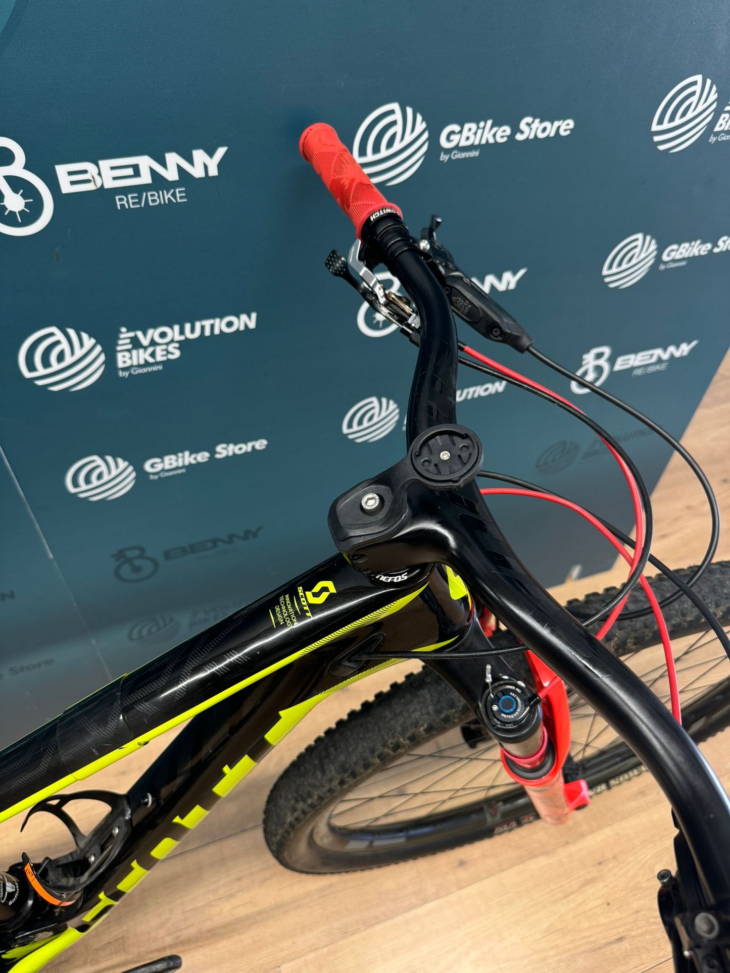 Scott Spark rc 900 world cup Size S - Used