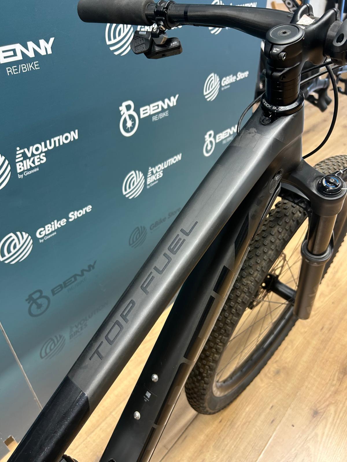 Trek Größen Sie obere Kraftstoffachsen M - Gebraucht