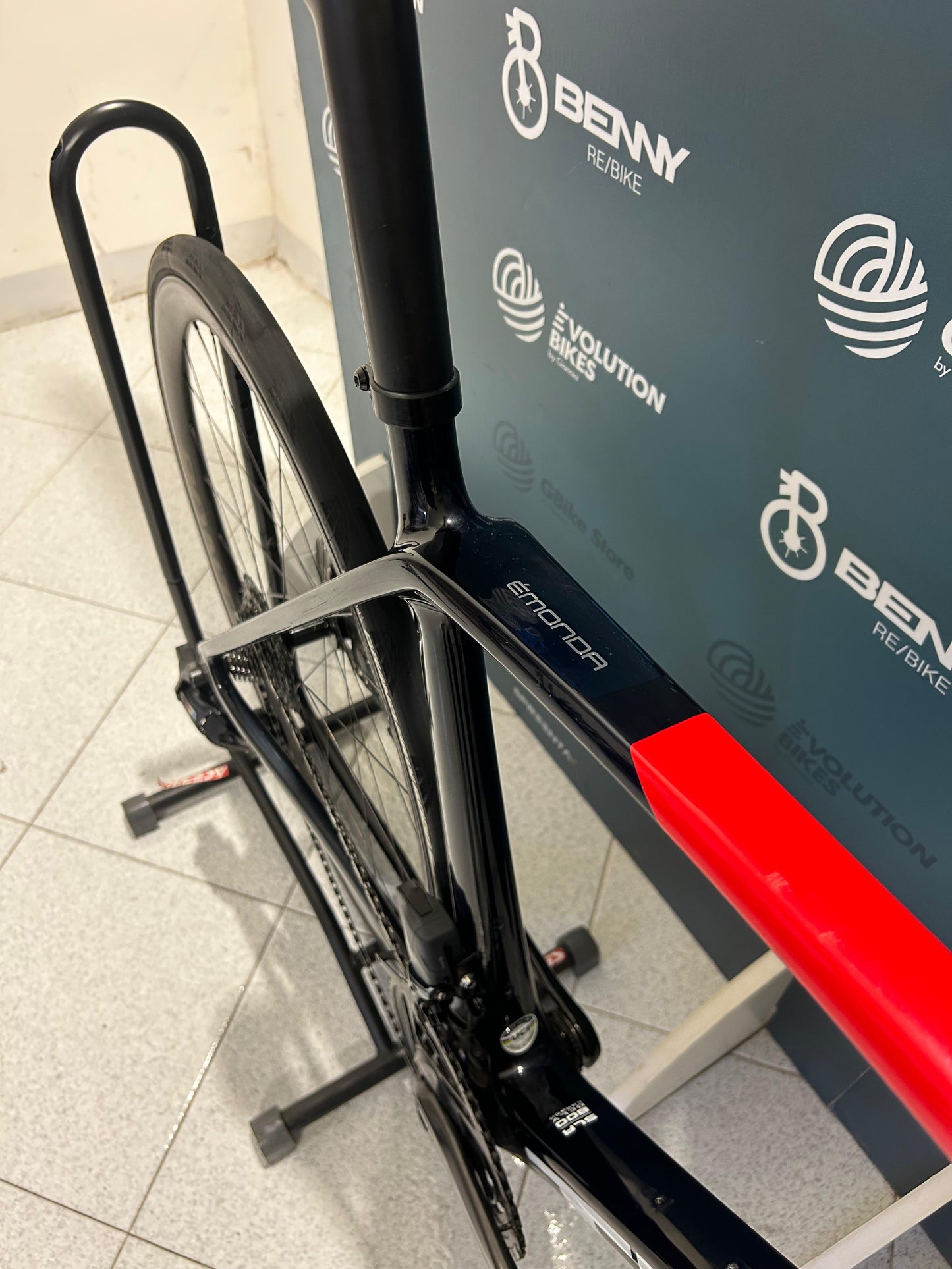 Trek Émonda SLR 7 AXS Rozmiar 54 - Używana