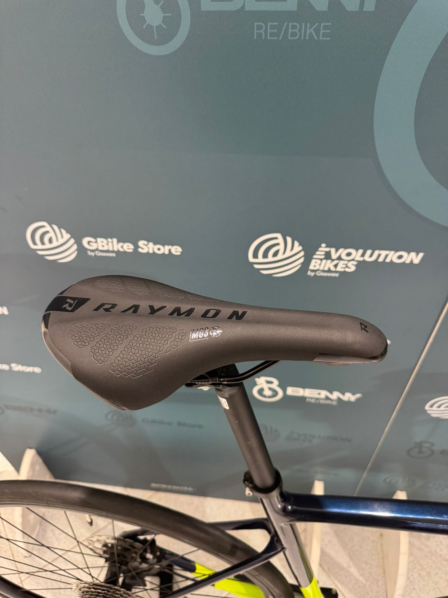 Raymon Cięcie tarczowe RaceRay 7.0 S/54 - Używany