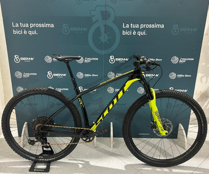 Scott Scale Tamaño de la Copa del Mundo RC 900 M - Usado