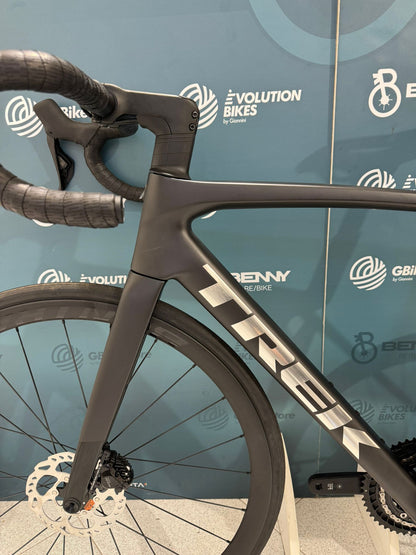 Trek Madone SL 6. 8. Januar 2025 Größe ML – Demo