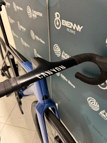 Canyon Ultimate CF SL 8 Aero Tamaño S - Usado