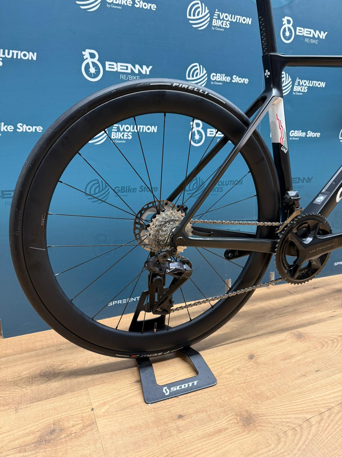 Colnago V4rs Uae Emirates Größe 510 – Gebraucht