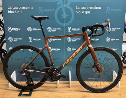 Megamo Soie 08 Taille XL - Utilisé