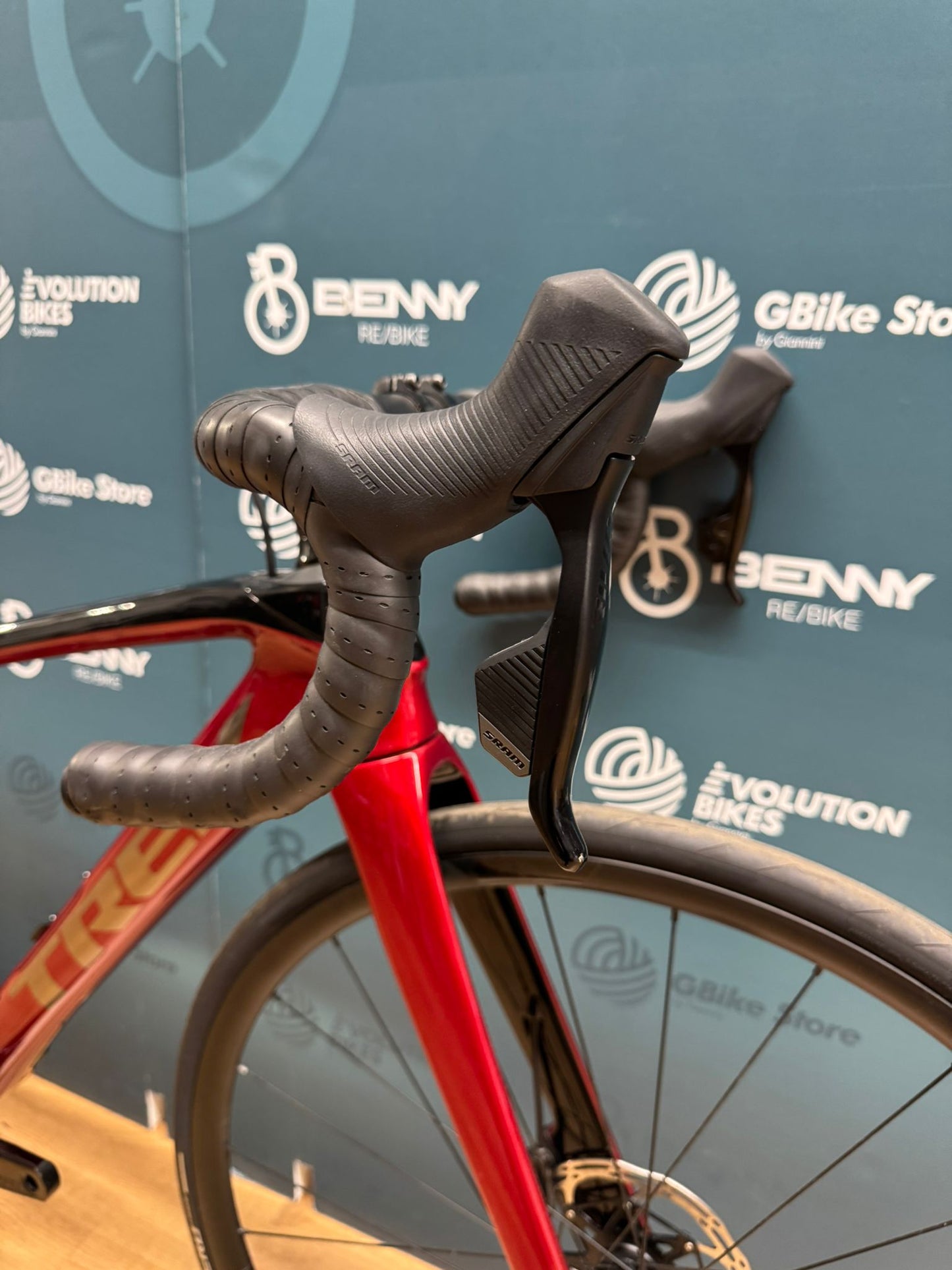 Trek Domane SL 6 AXS Disque Taille 47 - Démo