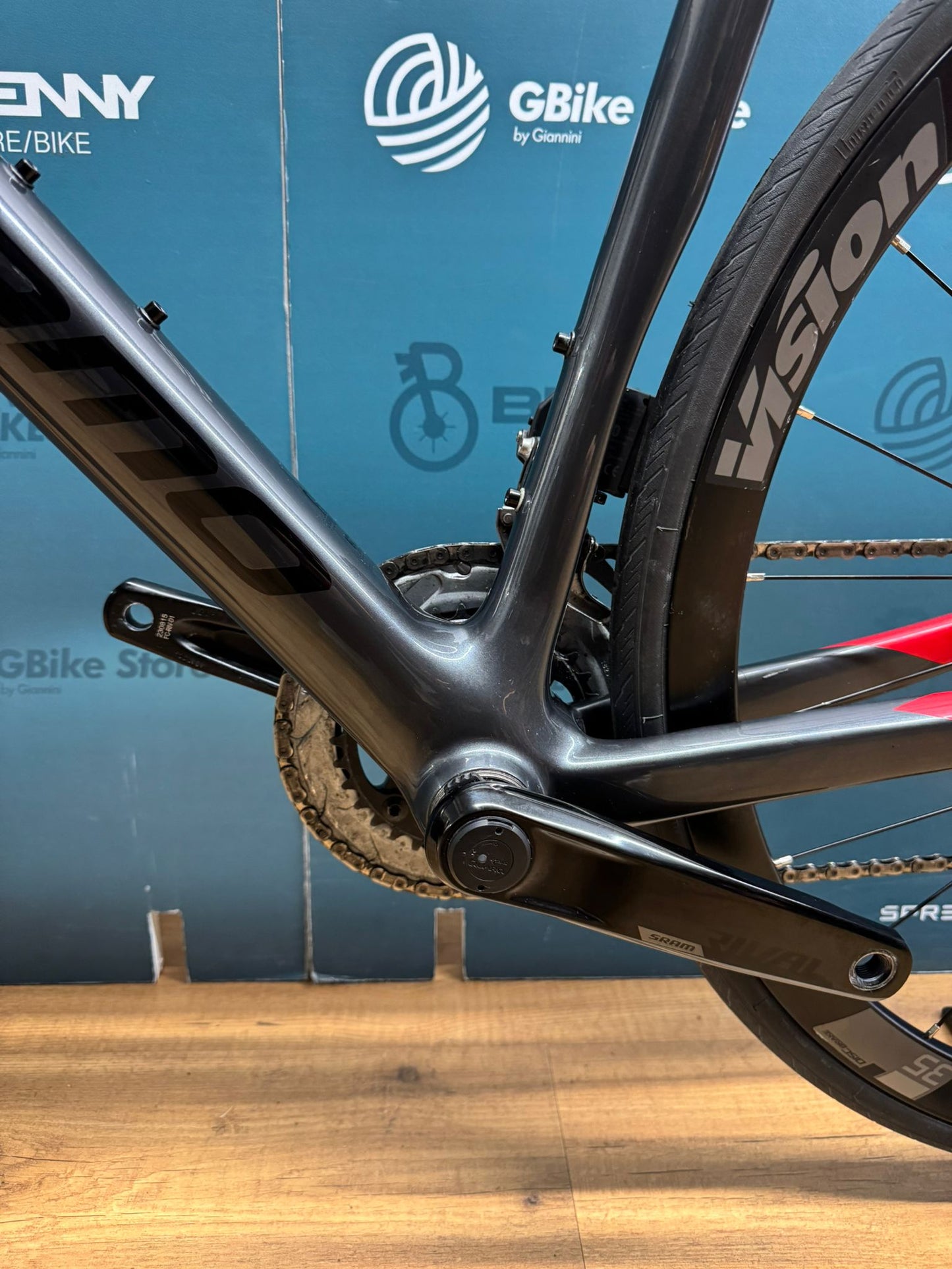 Megamo Raise 09 Tamaño AXS M - Usado