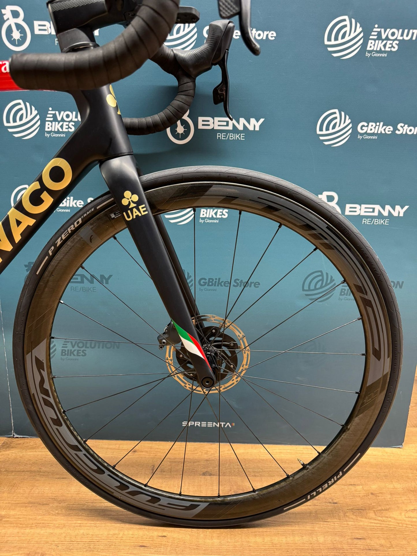 Colnago V3Rs UAE AXS Größe 52S – Gebraucht