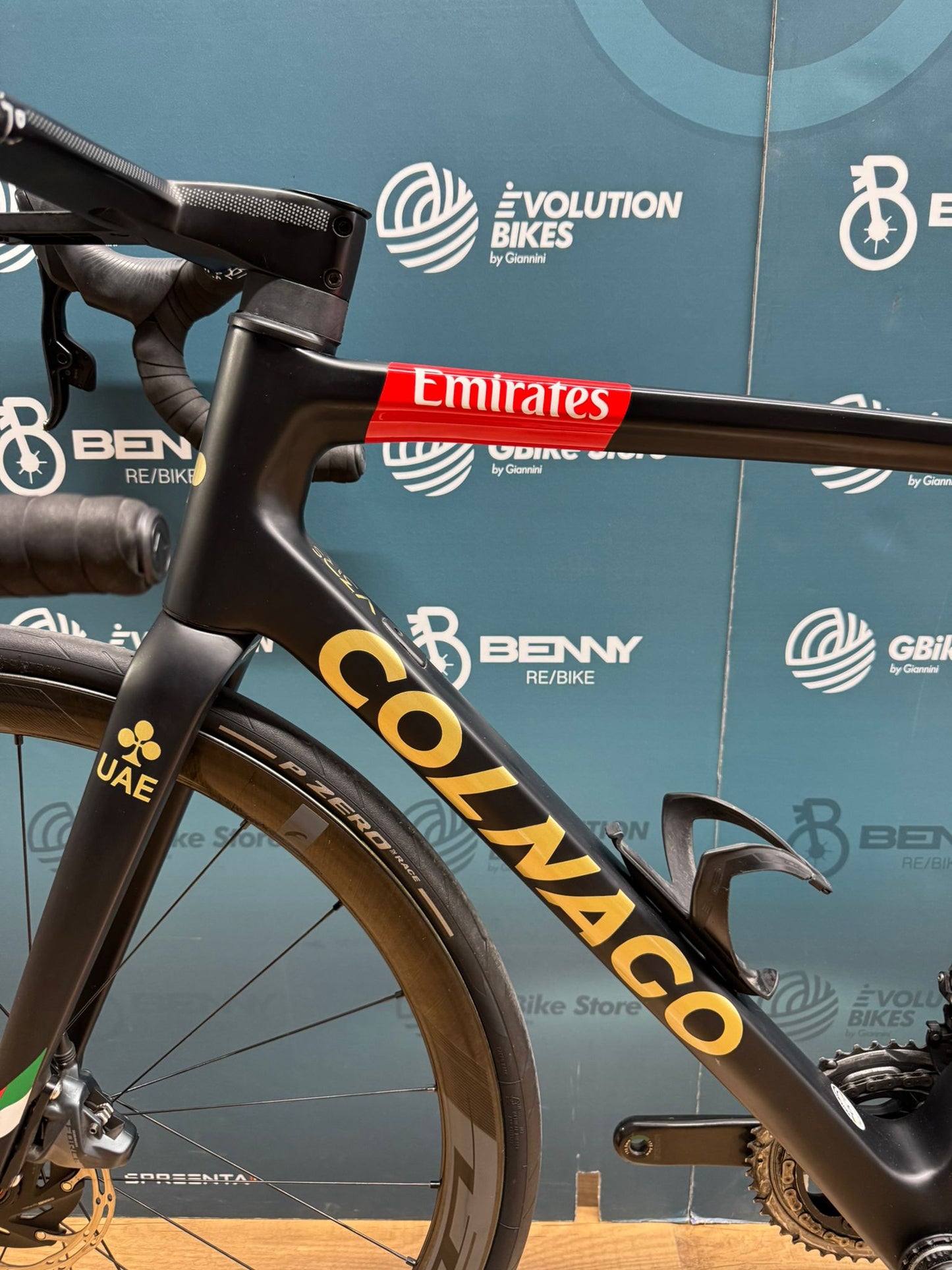 Colnago V3Rs UAE AXS Größe 52S – Gebraucht