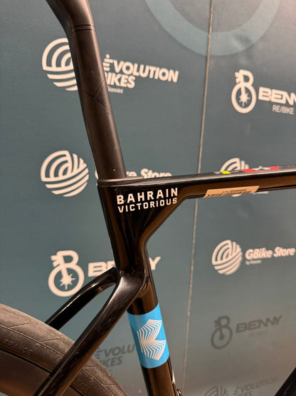 Escultura Mérida Bahréin Tamaño Victorioso M - Usado