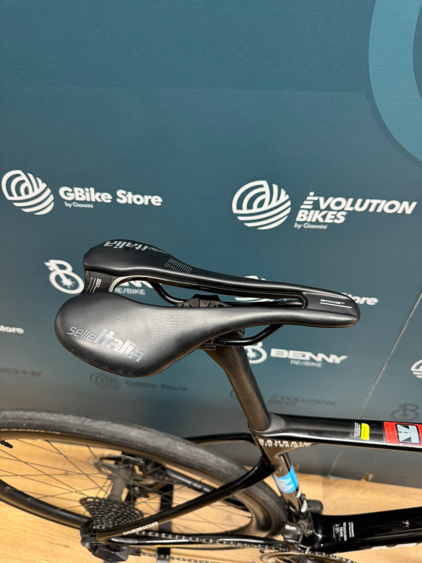 Escultura Mérida Bahréin Tamaño Victorioso M - Usado