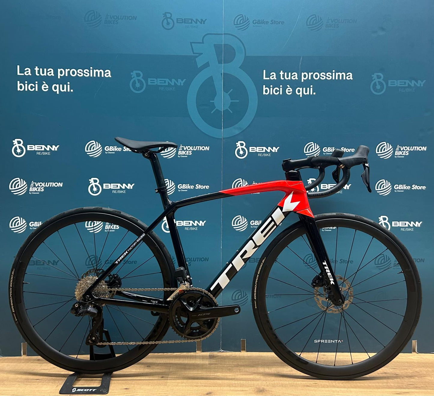 Trek Émonda SL6 Di2 Taille 52 - Occasion