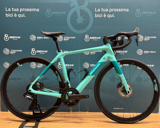 Bianchi Infinito Disc Ultegra Di2 12v Tamaño 53 - Usado