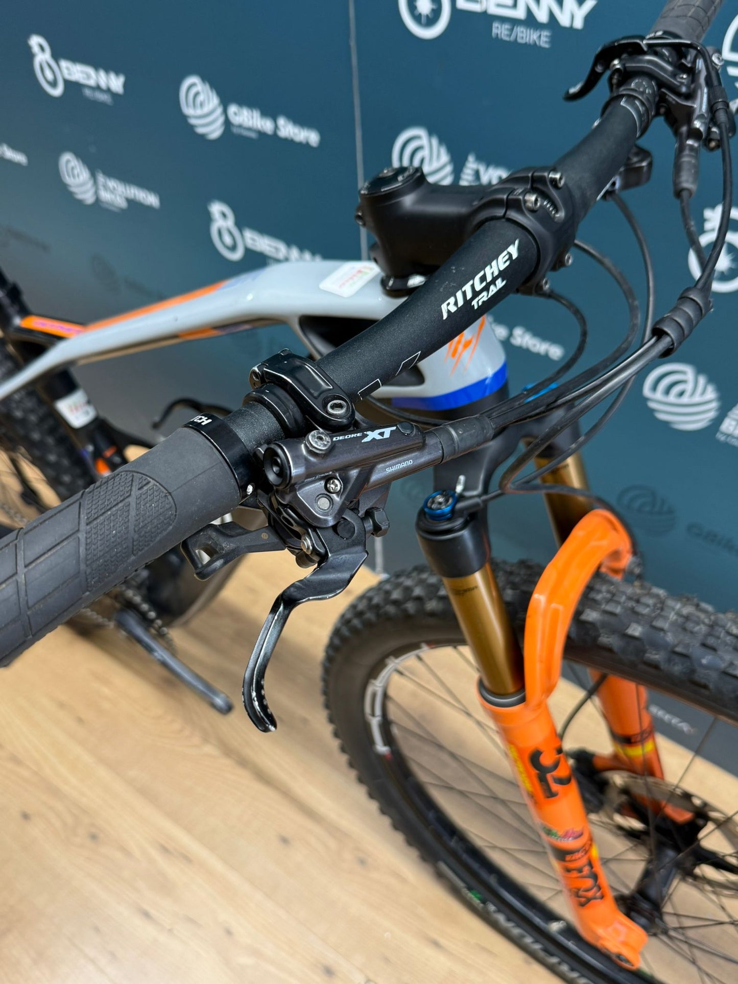 Taille Olympia F1 S - Utilisé