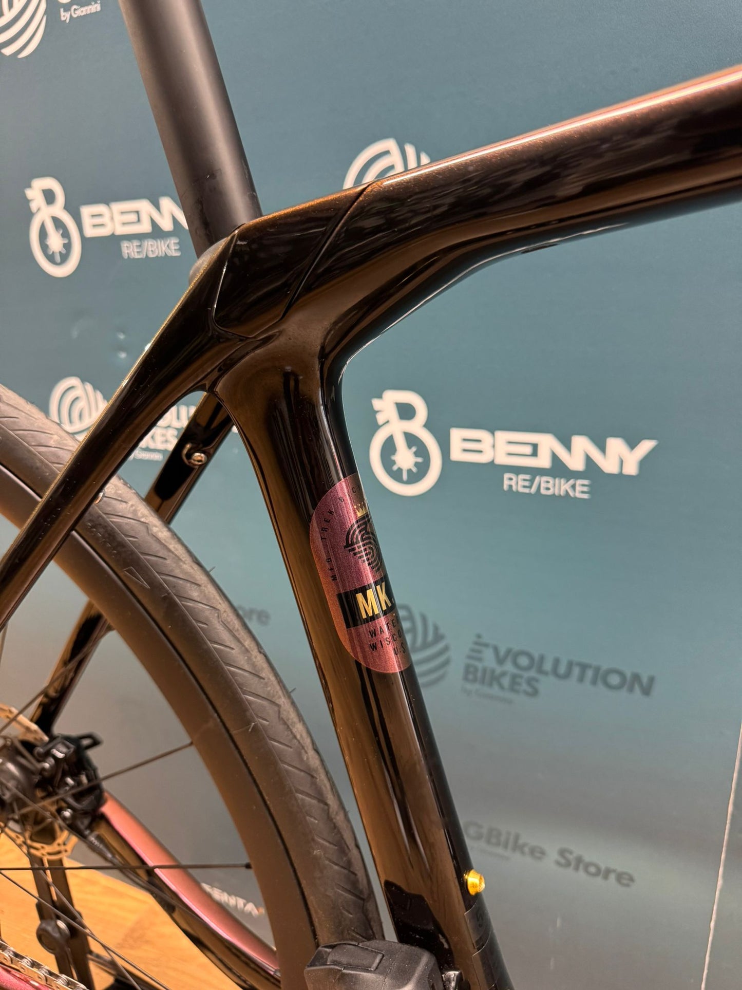 Trek Tomorrow SLR 7 AXS Size M - Used