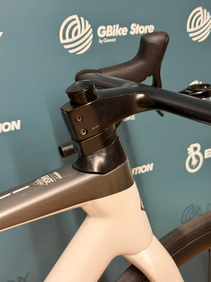 Megamo Raise coupe M - Utilisé