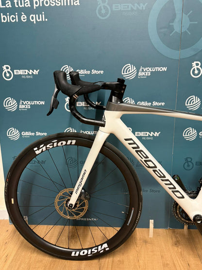 Megamo Raise coupe M - Utilisé