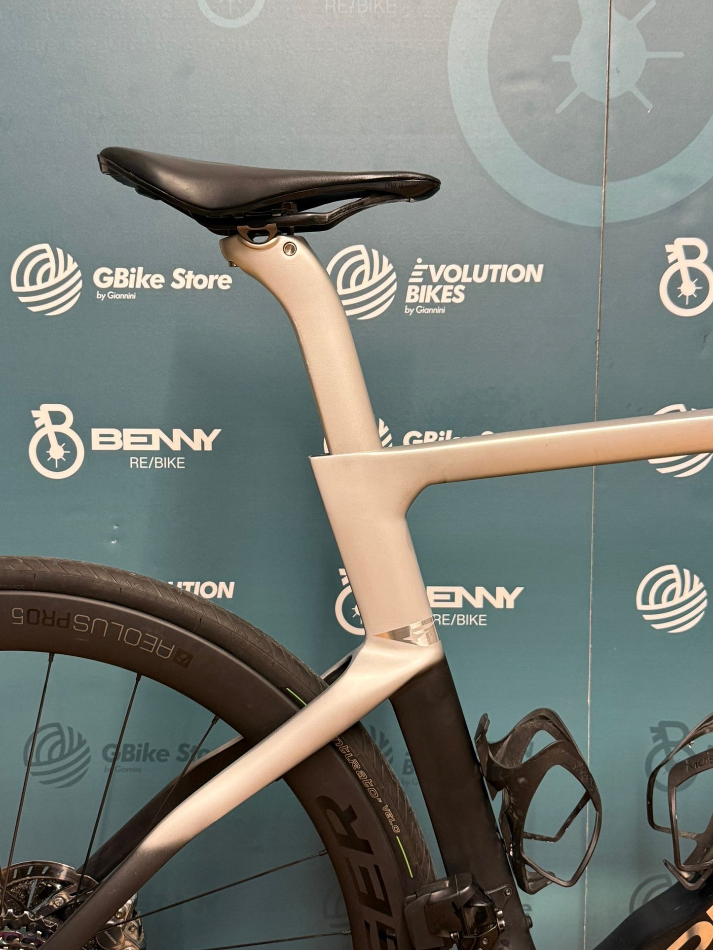 Pinarello Dogma F talla 55 - Usado