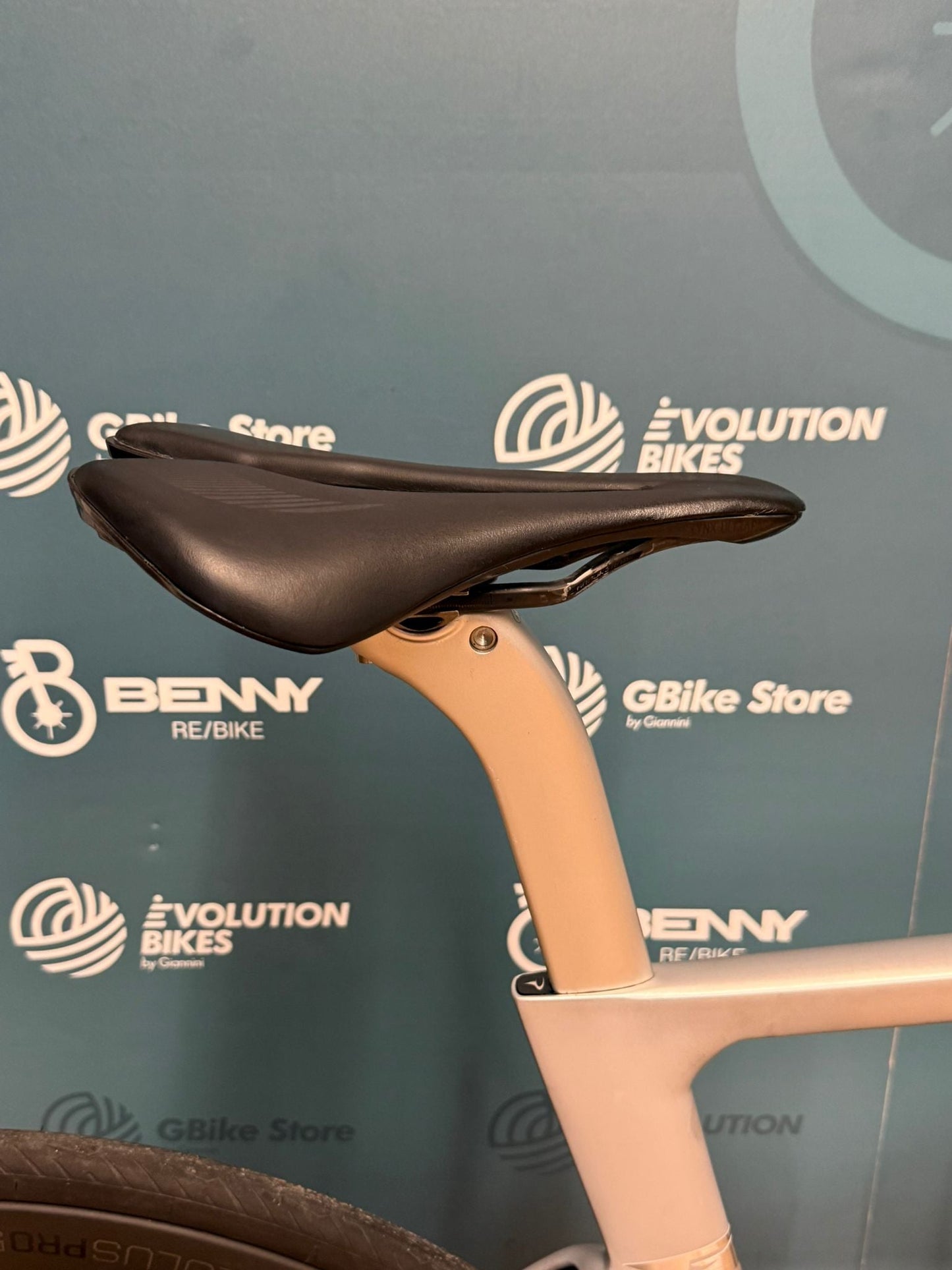 Pinarello Dogma F talla 55 - Usado