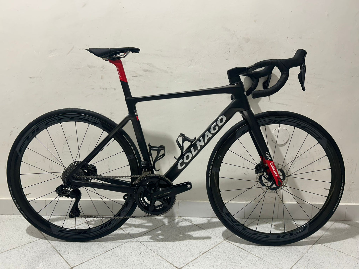 Colnago V4RS Team UAE Emirates storlek 485 - Används