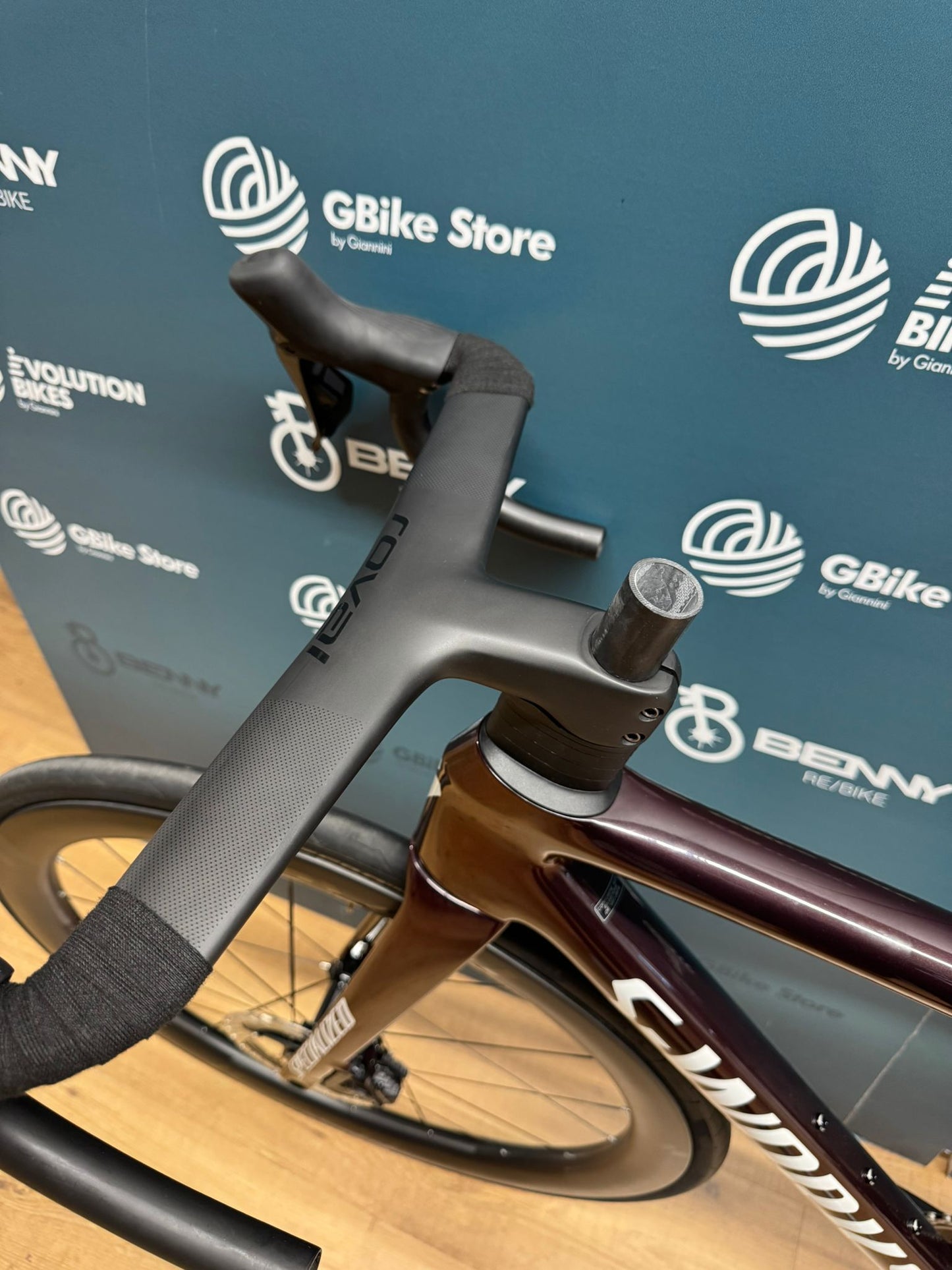 S-Działa SL8 Tarmac Dura-Ace Di2 12v rozmiar 52 - test demonstracyjny