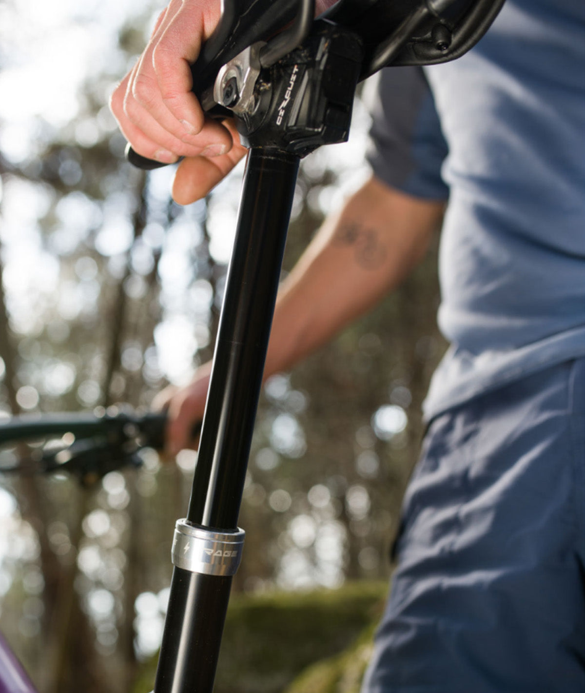 KS Rage Circuit Telescopic Seatpost 31.6 x 380mm With Battery, Charger and Remote Control