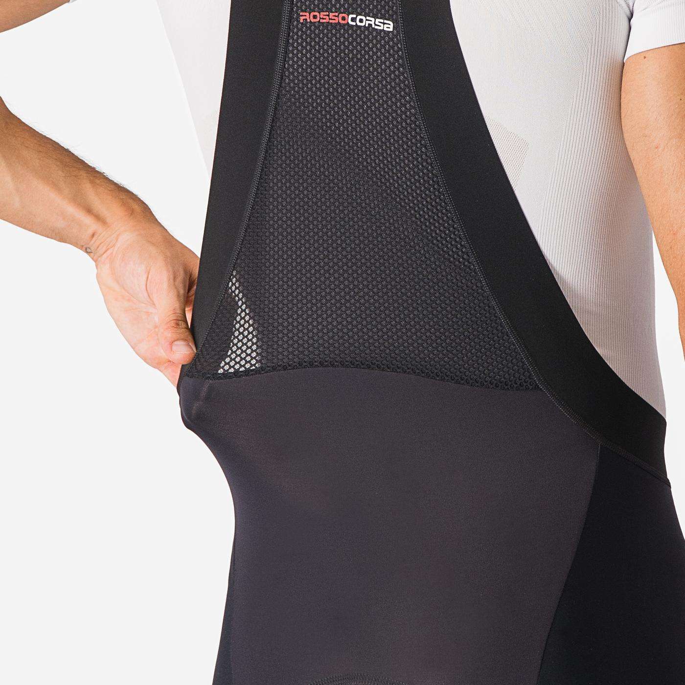 Castelli ultrapassando os Dunguees Ros 2024